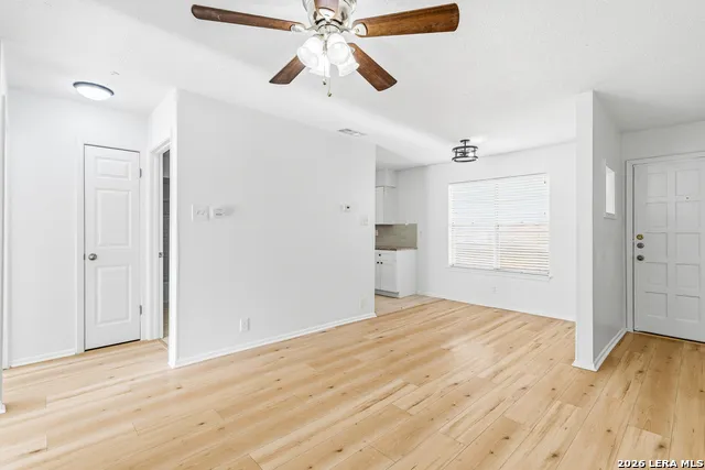 923 Vance Jackson #1110 San Antonio, TX 78201
