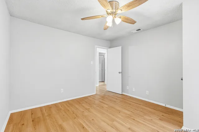 923 Vance Jackson #1002 San Antonio, TX 78201