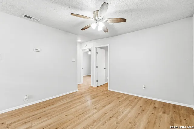 923 Vance Jackson #1002 San Antonio, TX 78201