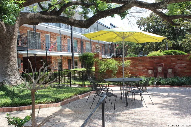 8401 New Braunfels #348A San Antonio, TX 78209