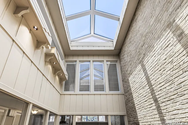5403 NEW BRAUNFELS AVE #12 San Antonio, TX 78209