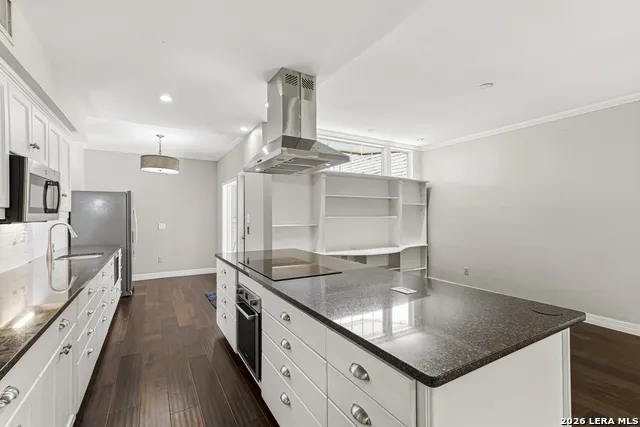 5403 NEW BRAUNFELS AVE #12 San Antonio, TX 78209