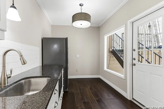 5403 NEW BRAUNFELS AVE #12 San Antonio, TX 78209