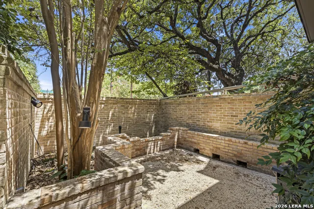 5403 NEW BRAUNFELS AVE #12 San Antonio, TX 78209