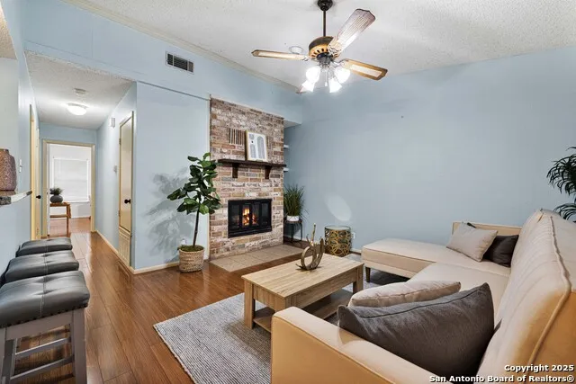 60 Oak Villa ## F-3 Canyon Lake, TX 78133