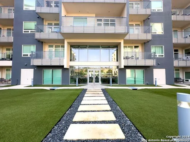 17902 LA CANTERA PKWY #106 San Antonio, TX 78257