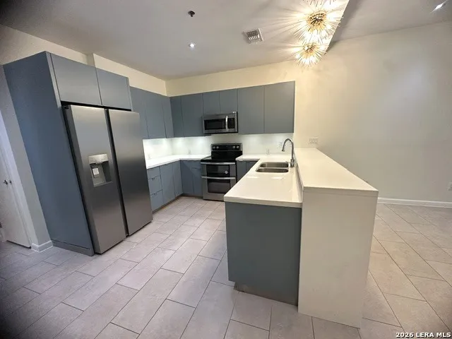 17902 LA CANTERA PKWY #106 San Antonio, TX 78257