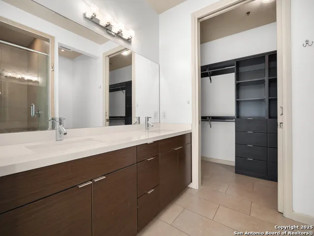 17902 LA CANTERA PKWY #106 San Antonio, TX 78257
