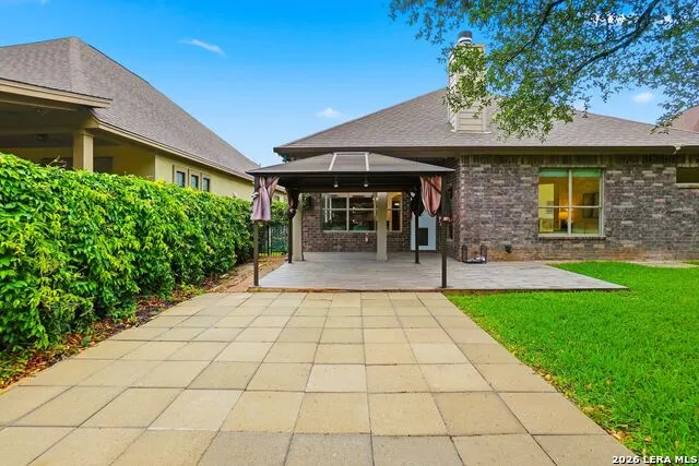 636 Carriage House ## 30 Spring Branch, TX 78070