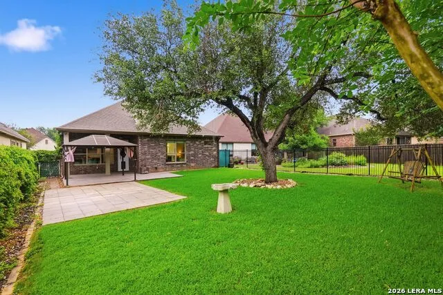 636 Carriage House ## 30 Spring Branch, TX 78070