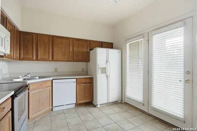 6100 Woodlake Pkwy #605 San Antonio, TX 78244