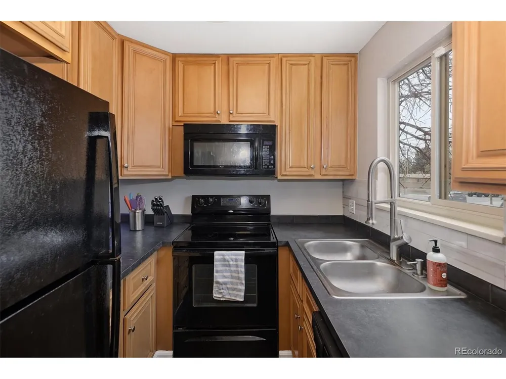 2700 S Holly Street #208 Denver, CO 80222
