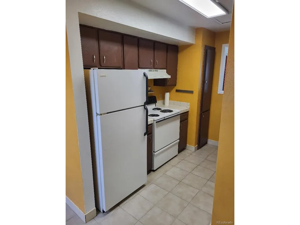 12056 E 25th Avenue Aurora, CO 80010