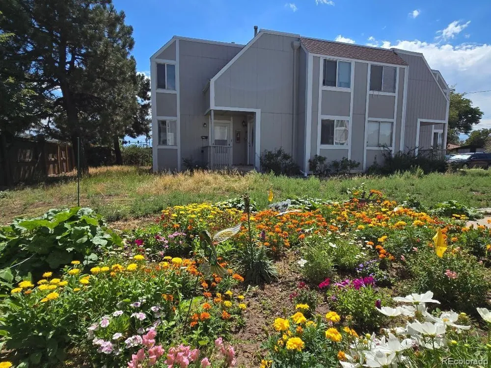 12056 E 25th Avenue Aurora, CO 80010