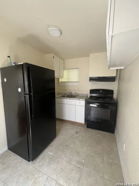 1730 W Poplar San Antonio, TX 78207