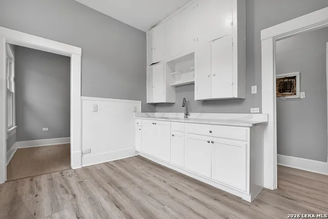 427 & 431 Dunning San Antonio, TX 78210