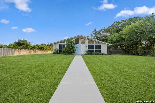 317-319 Gaiety Lane Kirby, TX 78219