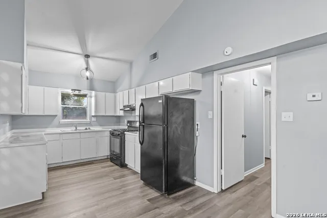 317-319 Gaiety Lane Kirby, TX 78219