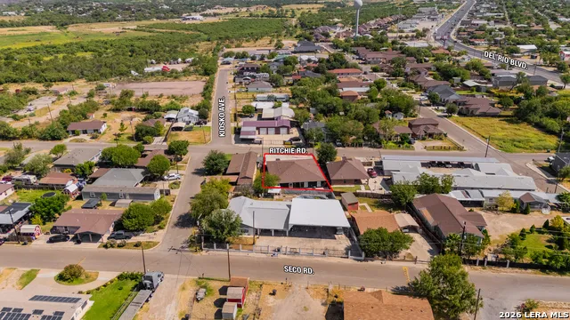 1016 Ritchie Rd Eagle Pass, TX 78852