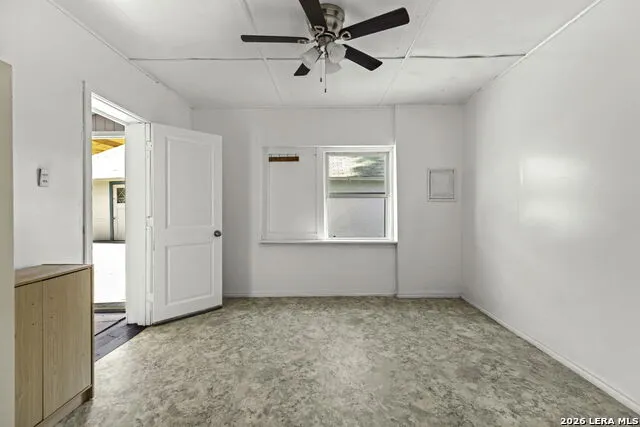 926 S Laredo San Antonio, TX 78204