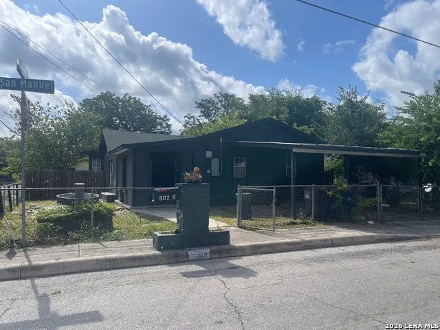 502 S San Manuel St San Antonio, TX 78237