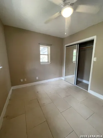 502 S San Manuel St San Antonio, TX 78237