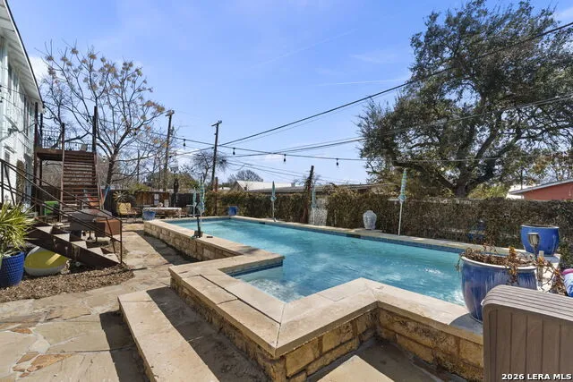 3221 Flores San Antonio, TX 78212