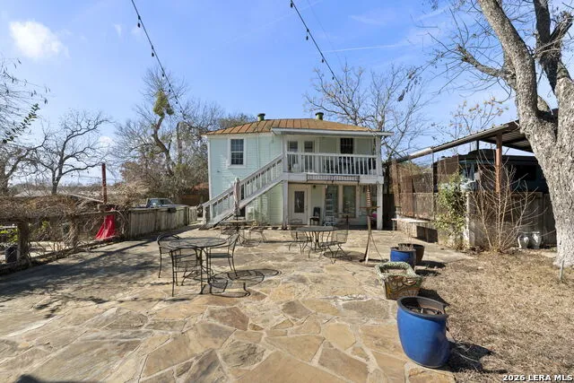 3221 Flores San Antonio, TX 78212