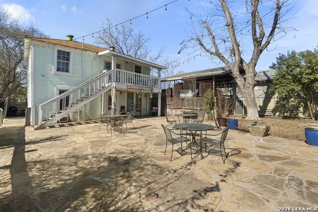 3221 Flores San Antonio, TX 78212