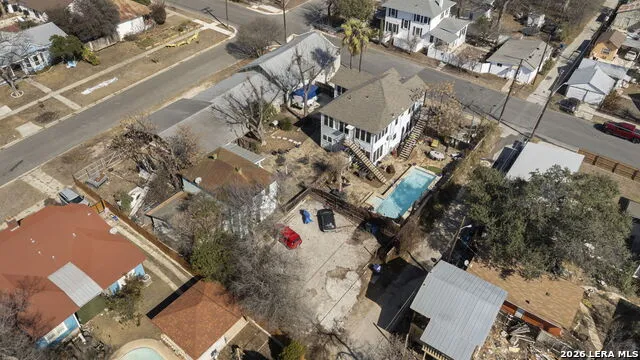 3221 Flores San Antonio, TX 78212