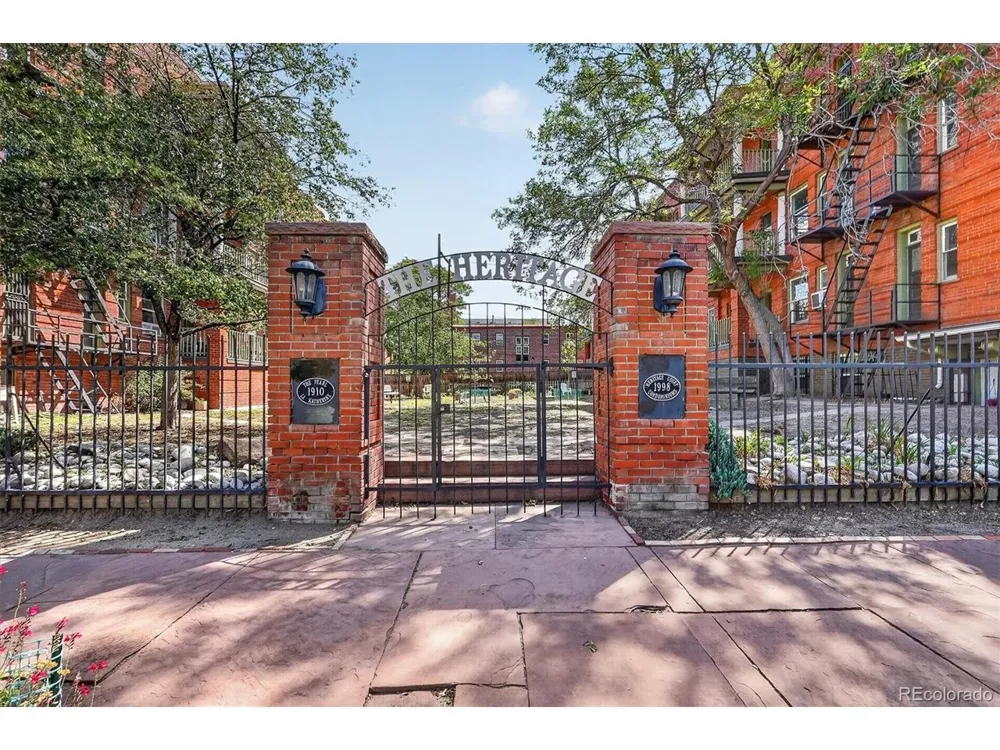 1376 Pearl Street #B4 Denver, CO 80203