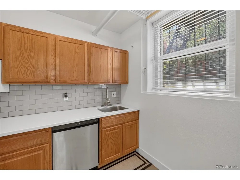 1376 Pearl Street #B4 Denver, CO 80203