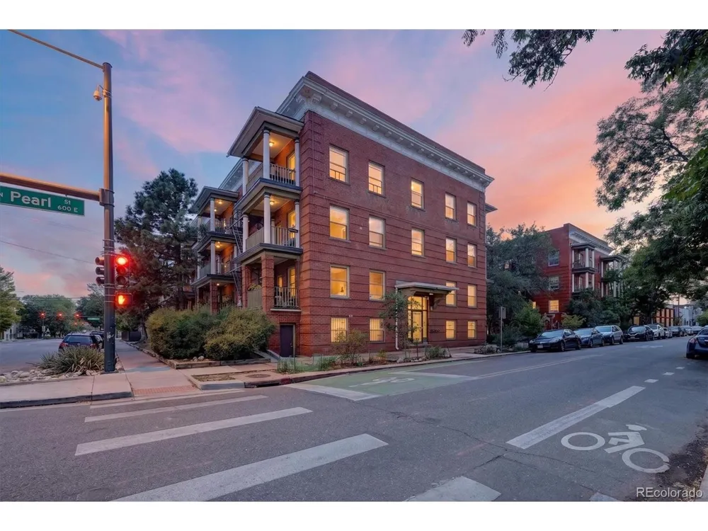 1376 Pearl Street #B4 Denver, CO 80203
