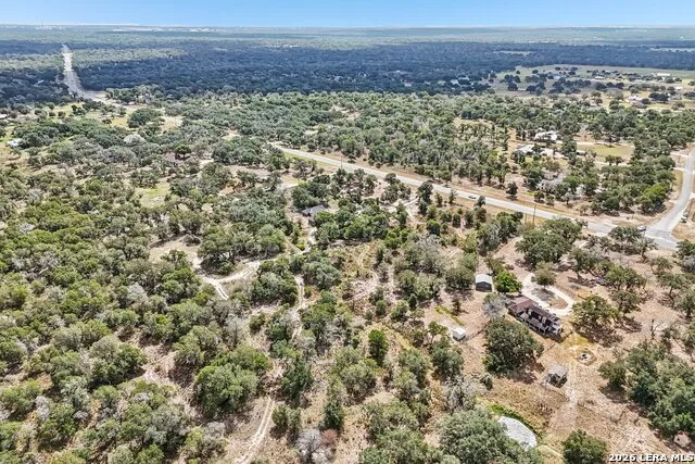11930 FM 775 Floresville, TX 78114