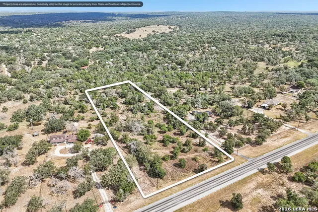 11930 FM 775 Floresville, TX 78114