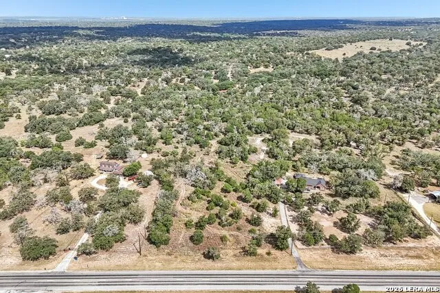 11930 FM 775 Floresville, TX 78114