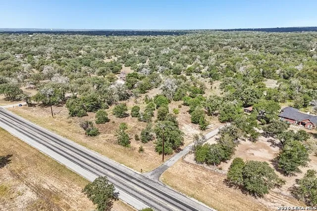 11930 FM 775 Floresville, TX 78114