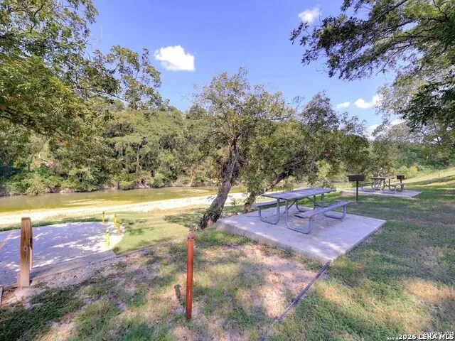 5190 Spring Branch Spring Branch, TX 78070