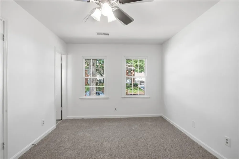 132 Old Ferry Way Roswell, GA 30076