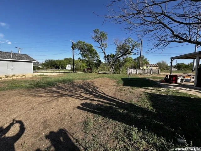 WILLOW Willow Jourdanton, TX 78026