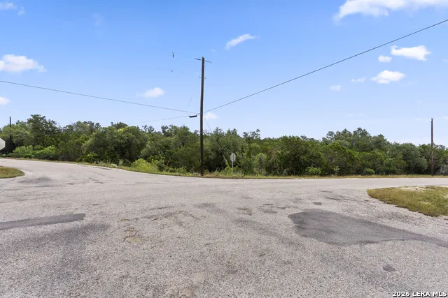 204 Freedom Fischer, TX 78623