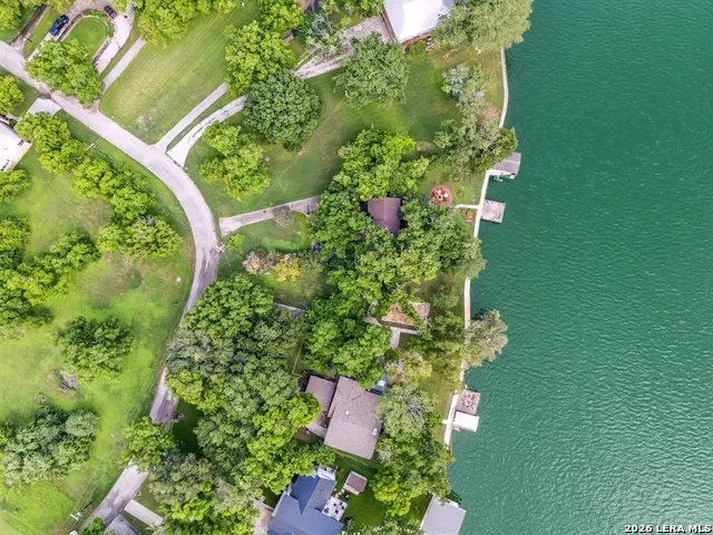 524 TURTLE LN Seguin, TX 78155