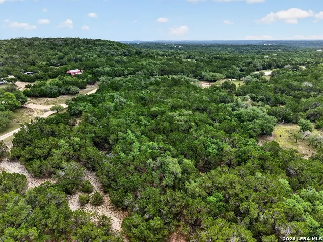 211 Raindrop Wimberley, TX 78676