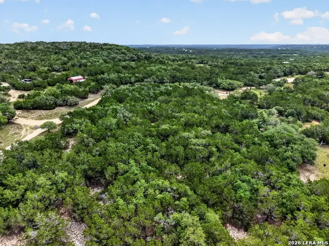 211 Raindrop Wimberley, TX 78676