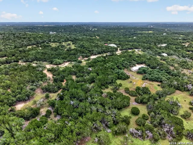 211 Raindrop Wimberley, TX 78676