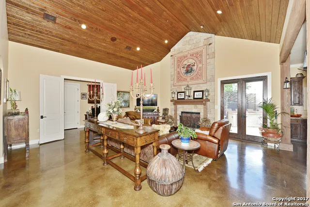 1223 GRUENE VALLEY CIR New Braunfels, TX 78130