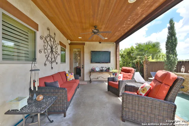 1223 GRUENE VALLEY CIR New Braunfels, TX 78130