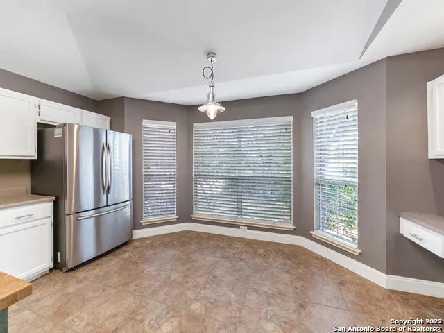 9807 SANDIE Helotes, TX 78023