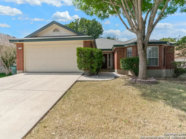 9807 SANDIE Helotes, TX 78023
