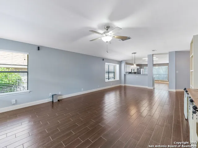 9807 SANDIE Helotes, TX 78023